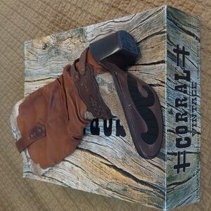 NWT Cowgirl Slouch Boots